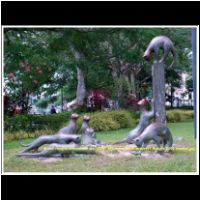 12337 042 Kuting Katzenmonument Malaysia 2006 Sarawak.jpg